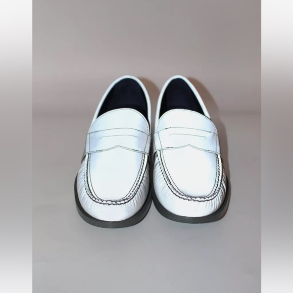 COLE HAAN Air Monroe Penny Loafer Silver Reflective 3M - Picture 1 of 14